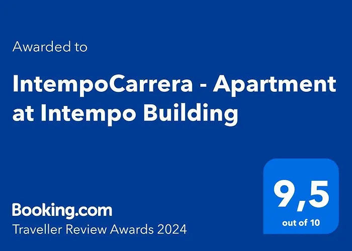 IntempoCarrera - Apartment at Intempo Building